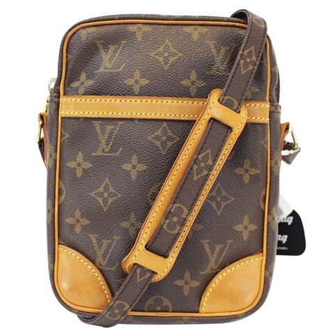 lv crossbody bag men